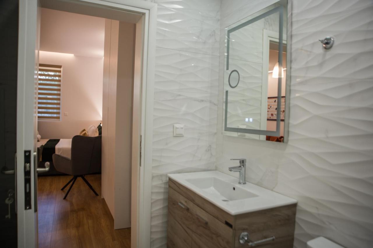 Kanari Elegant And Cozy Studios Kalamata Eksteriør billede